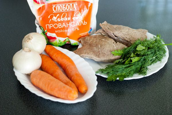 Салат «Незабудка» морковь и говядина